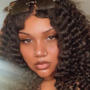 Meet your Posher, Gabriella